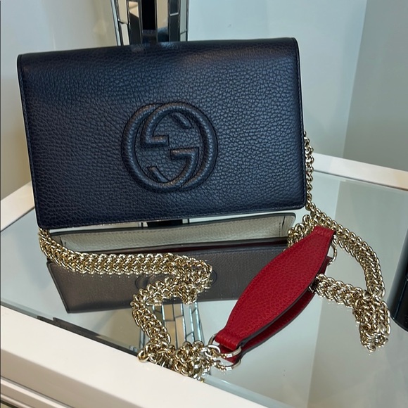 Gucci Handbags - Gucci Navy Leather Wallet on Chain Bag